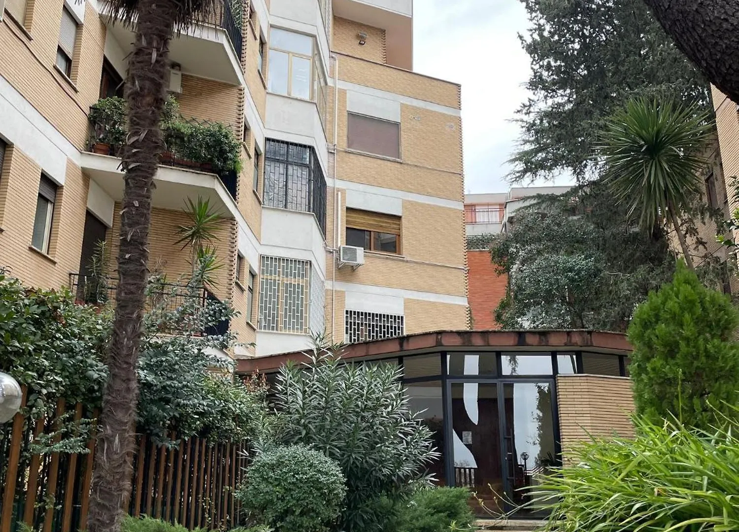 Bnb Rooms And Comfort Roma